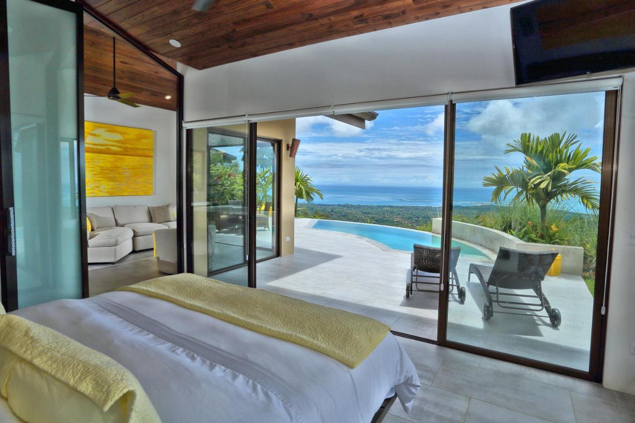 Golden Pineapple Villas-Adults Only Увіта Екстер'єр фото